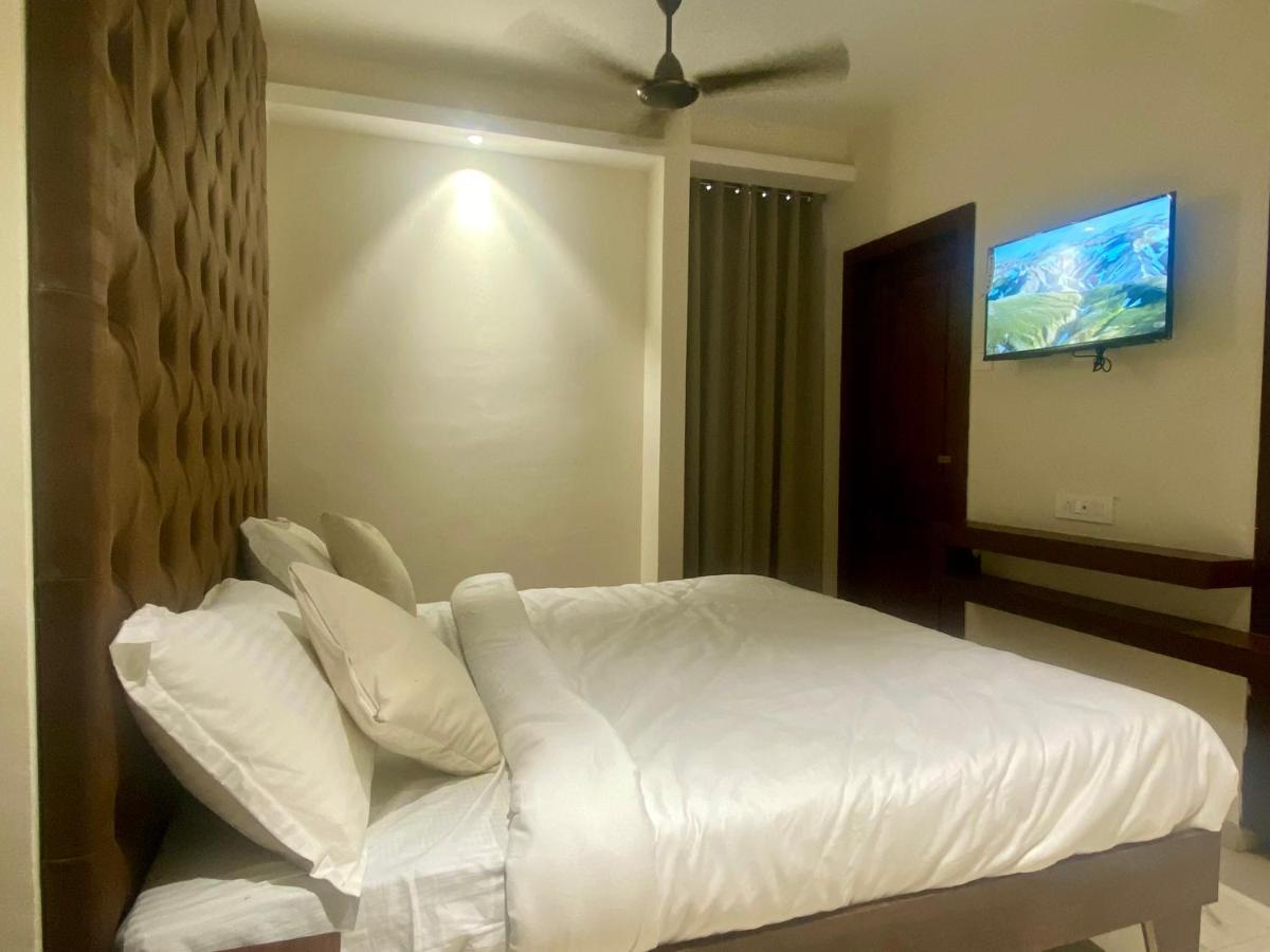 Hotel Vrindavan Palace 인도르 외부 사진