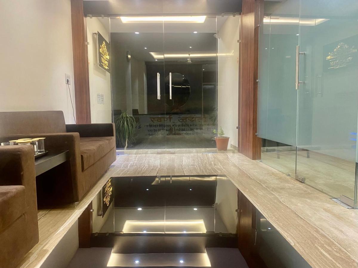Hotel Vrindavan Palace 인도르 외부 사진