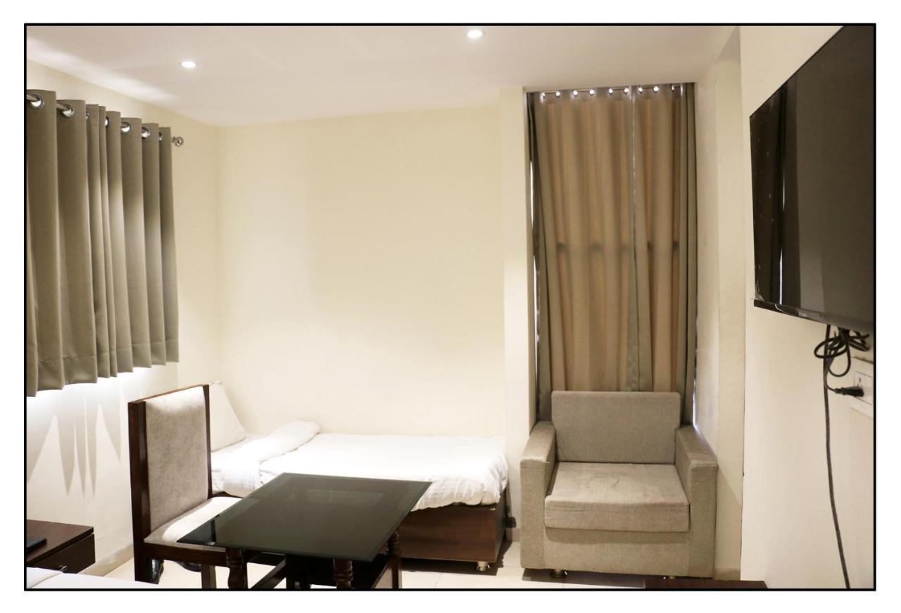 Hotel Vrindavan Palace 인도르 외부 사진